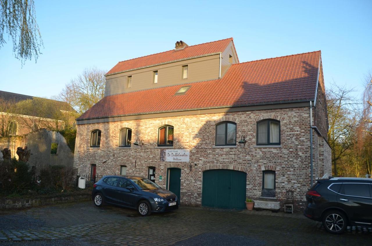 B&B De Dubbelmolen Tongeren Exterior foto